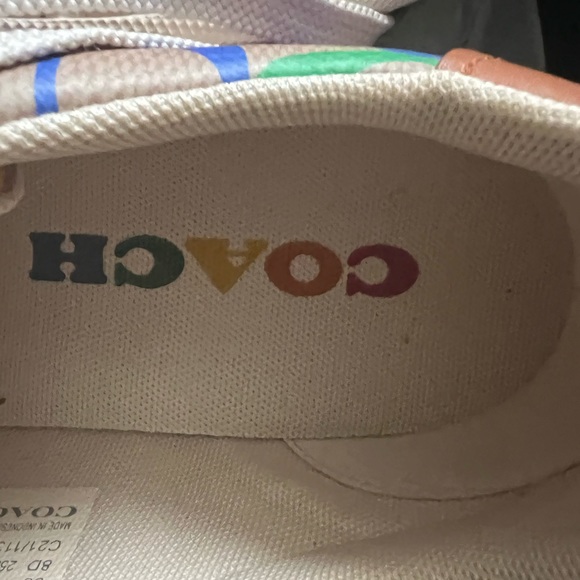 Tan multi color coach shoes men's US 8 - Picture 2 of 5